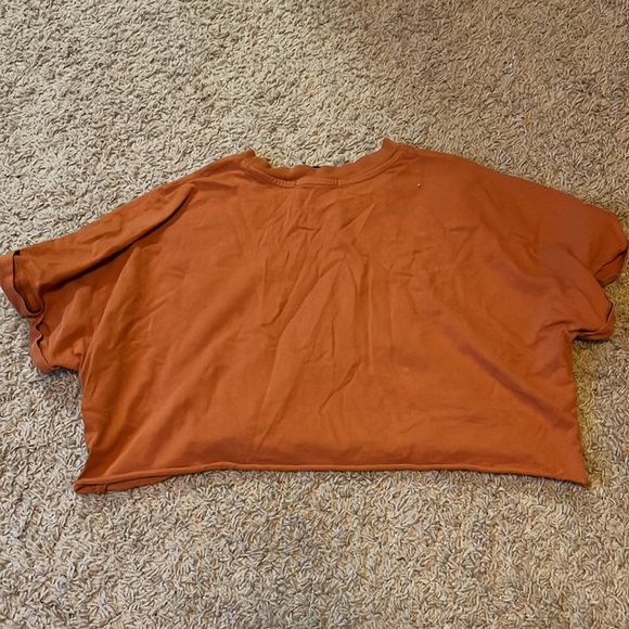 Orange crop top - Picture 2 of 2